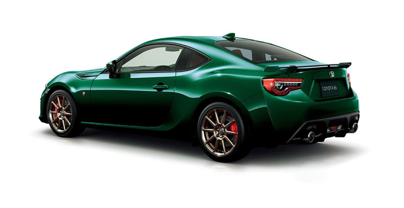 Illustration for article titled I Am Extremely Here for this British Racing Green Toyota 86 Limited Edition